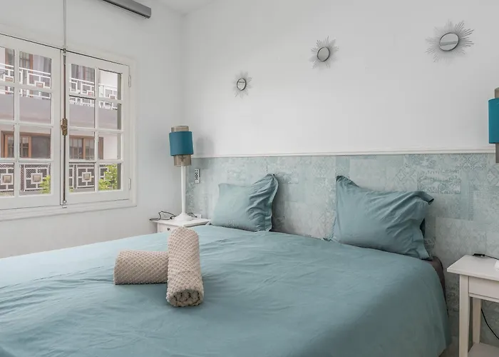 Gigantes De 3 Daire *